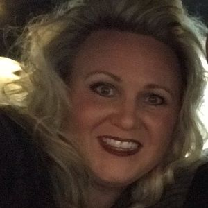 Meet your Posher, Lacy